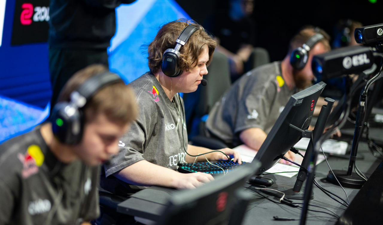 Team Spirit вышла в плей-офф StarLadder Budapest Major 2025